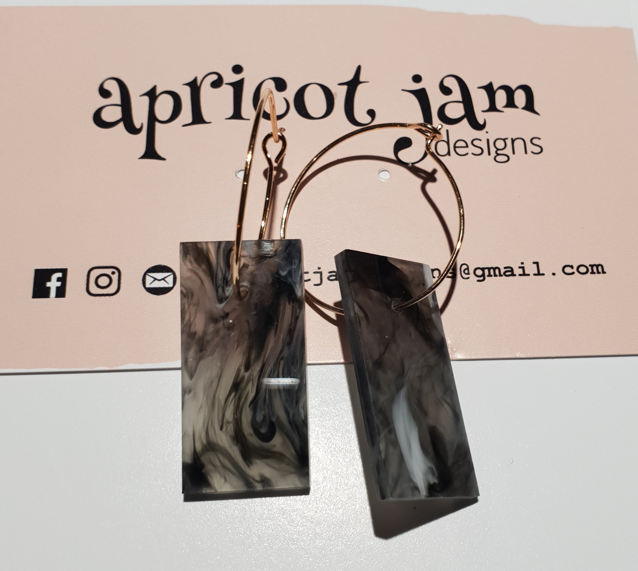 Marble Acrylic Earring - Grey